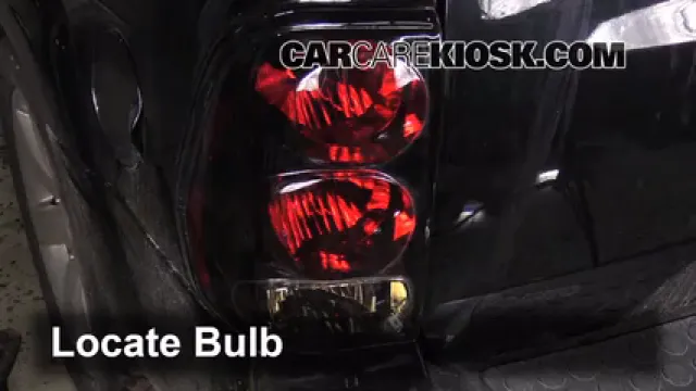2007 Chevrolet Trailblazer SS 6.0L V8 Luces Luz de giro trasera (reemplazar foco)
